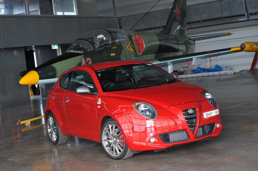  Alfa Romeo MiTo Quadrifoglio Verde (955) 2010 года  (AU) (фото 16 из 45)